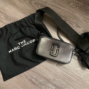 Marc Jacobs crossbody purse